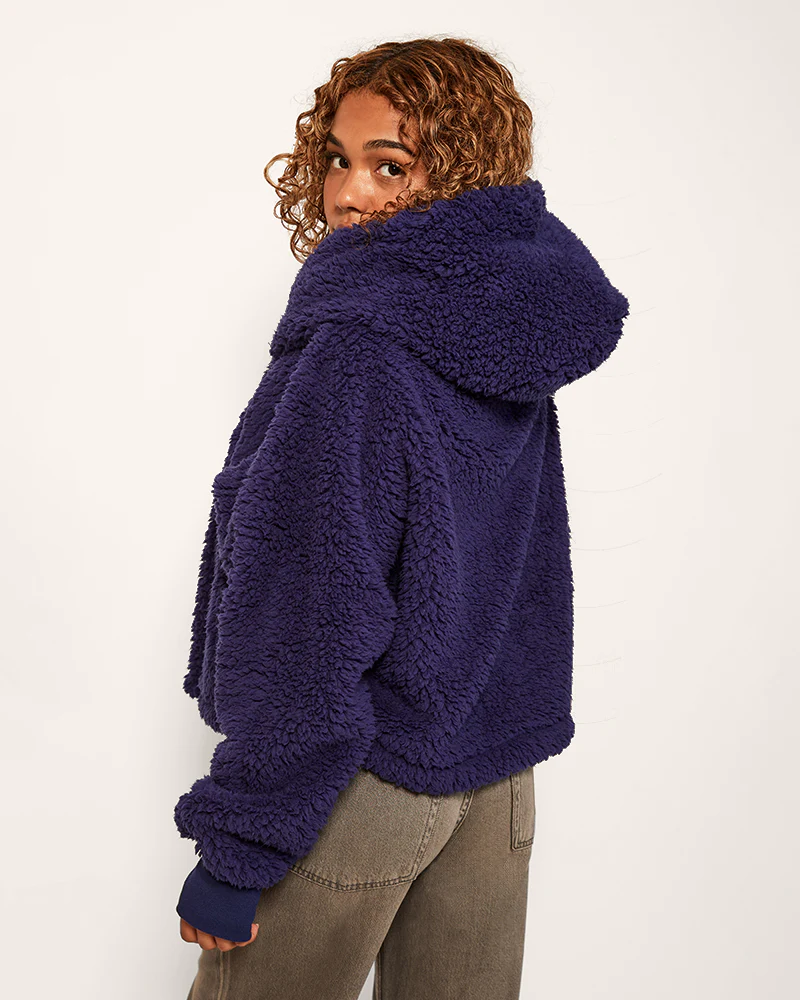 Classic Cropped Sherpa Lounger Jacket - Image 3