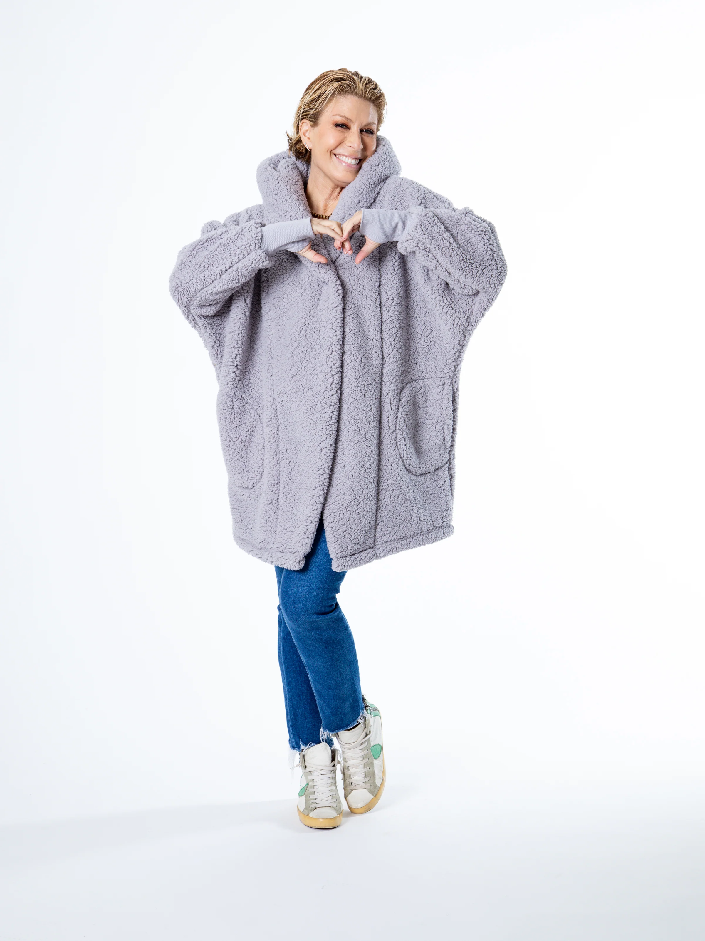 Classic Heart Sherpa Lounger Jacket - Image 4