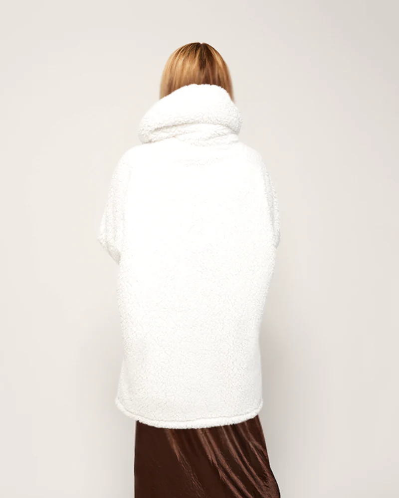 Classic Unisex Sherpa Lounger Jacket - Image 3