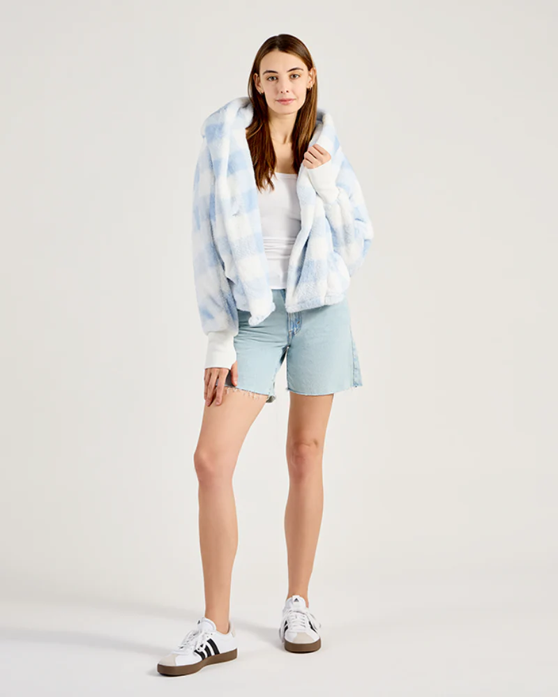The Cropped Luxe Lounger Lite Jacket - Blue & White Gingham - Image 2