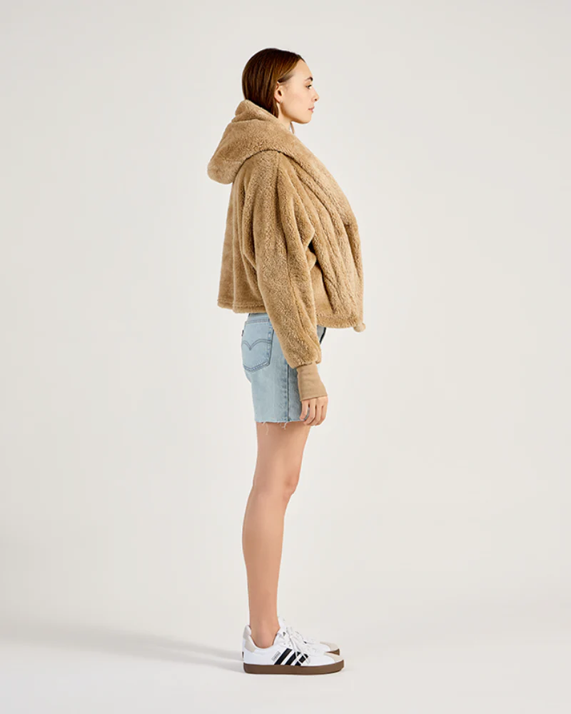 The Cropped Luxe Lounger Lite Jacket - Sand - Image 3