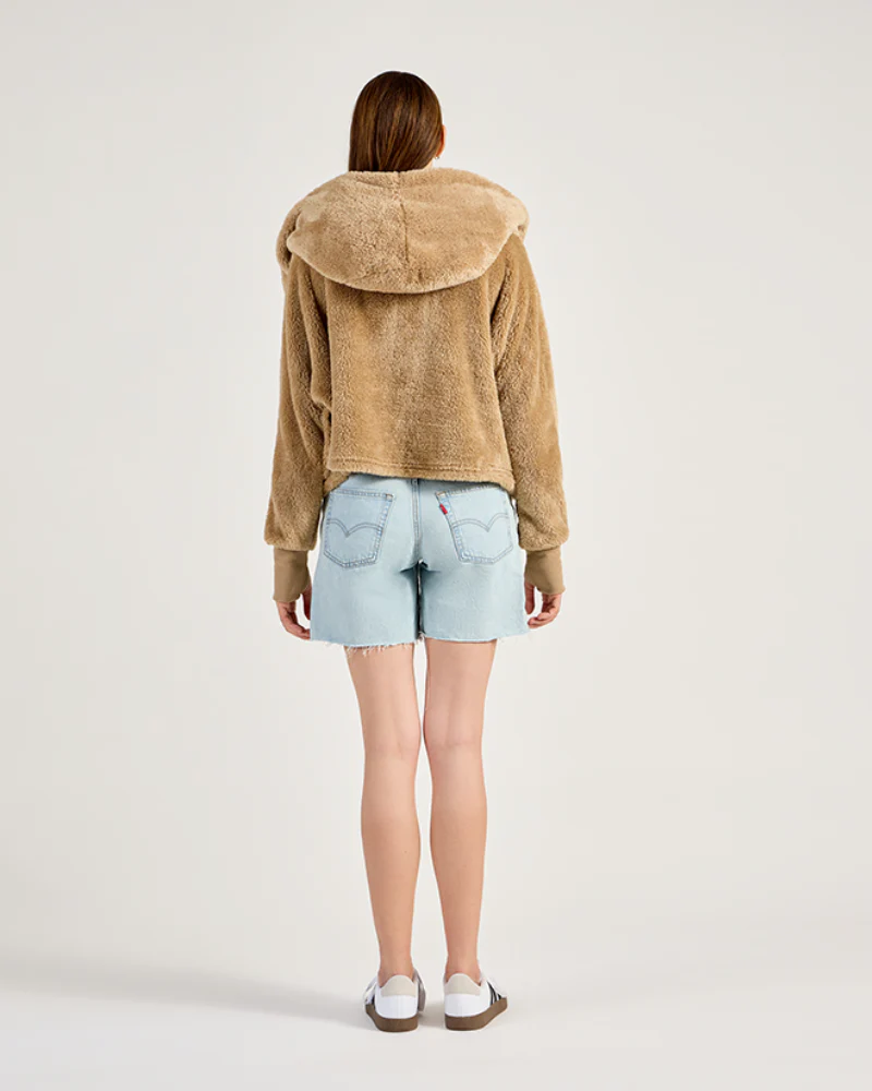 The Cropped Luxe Lounger Lite Jacket - Sand - Image 4