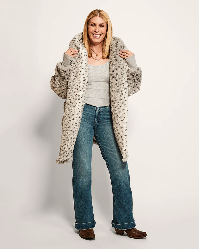 Classic Unisex Sherpa Lounger Jacket - Image 4