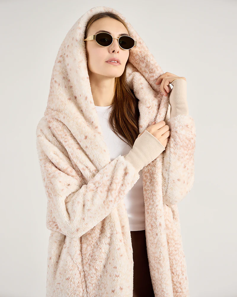 The Luxe Unisex Lounger Lite Jacket - Ivory Leopard - Image 5